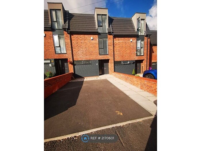 4 Bedroom Terraced House To Rent In Darmonds Green Avenue, Liverpool, L6