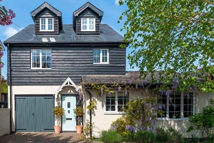 4 Bedroom Detached House For Sale In High Street, Croydon, SG8