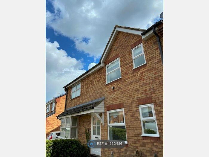 1 Bedroom Flat To Rent In Yew Tree Close, Selby, YO8