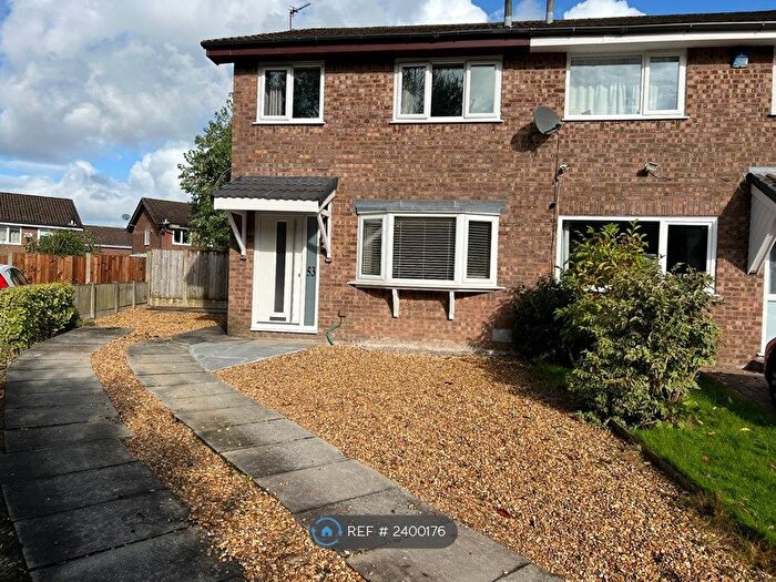3 Bedroom Semi-Detached House To Rent In Maypark, Bamber Bridge, Preston, PR5