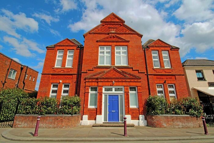 1 Bedroom Apartment To Rent In Chertsey, Surrey, KT16