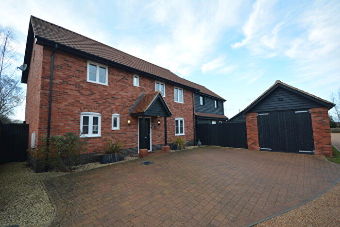 4 Bedroom Detached House To Rent In The Pastures, Writtle, CM1