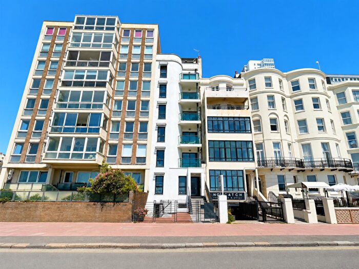 2 Bedroom Apartment For Sale In Kings Road, Brighton, BN1