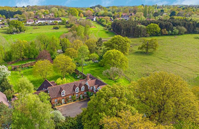 6 Bedroom Detached House For Sale In Exceptional Detached House In Prime Village Location - Brickendon, SG13