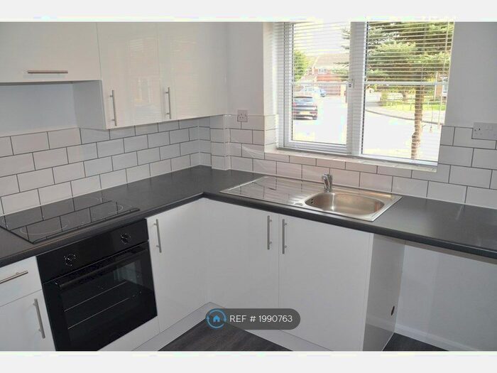 2 Bedroom Terraced House To Rent In Meadowsweet, Cambs, PE19