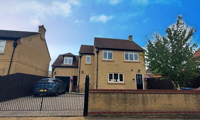 3 Bedroom Detached House For Sale In Horsegate Lane, Whittlesey, Peterborough, PE7