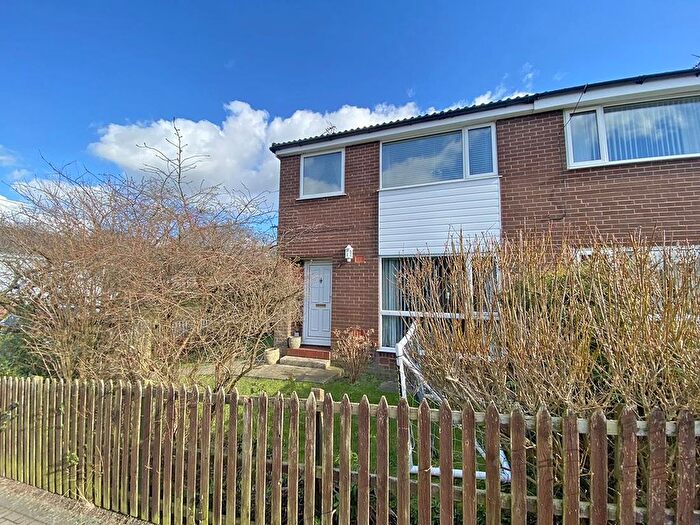 3 Bedroom Semi-Detached House For Sale In Tennyson Avenue, Harrogate, HG1