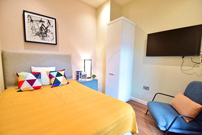 1 Bedroom Flat To Rent In Albion Place, Leeds, LS1