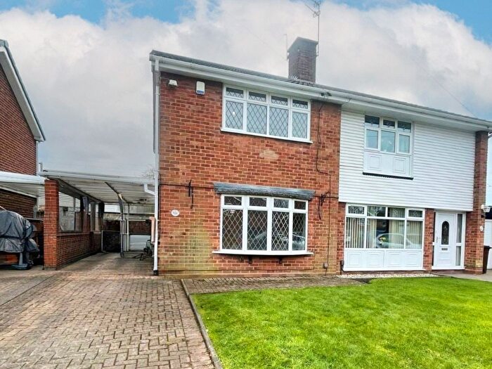 2 Bedroom Semi Detached House To Rent In Helming Drive, Wolverhampton, West Midlands, WV1