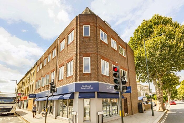 Studio To Rent In Park Road, Hampton, TW12