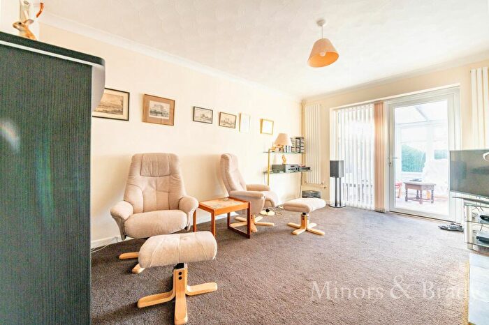 1 Bedroom Semi-Detached Bungalow To Rent In Raymond Close, Norwich, NR6