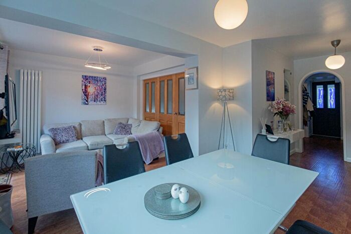 4 Bedroom Detached House For Sale In Moss Lane, Cuddington, Northwich, CW8
