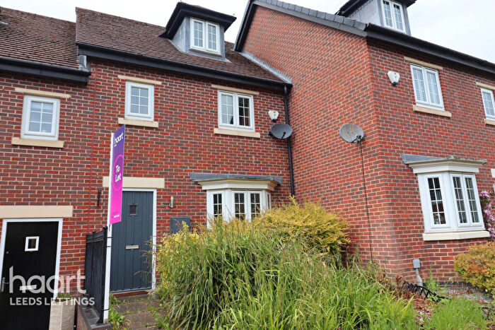 3 Bedroom Terraced House To Rent In Brandon Close, Leeds, LS17