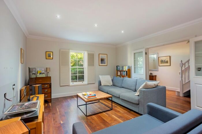 5 Bedroom End Of Terrace House To Rent In Eveleigh Avenue, Bath, BA1