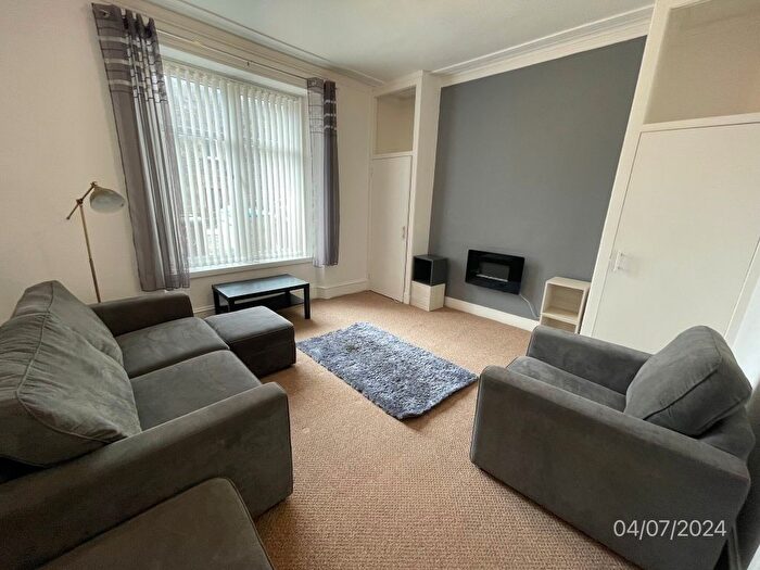 1 Bedroom Flat To Rent In Sunnybank Place, Ground Floor Left, Aberdeen, AB24