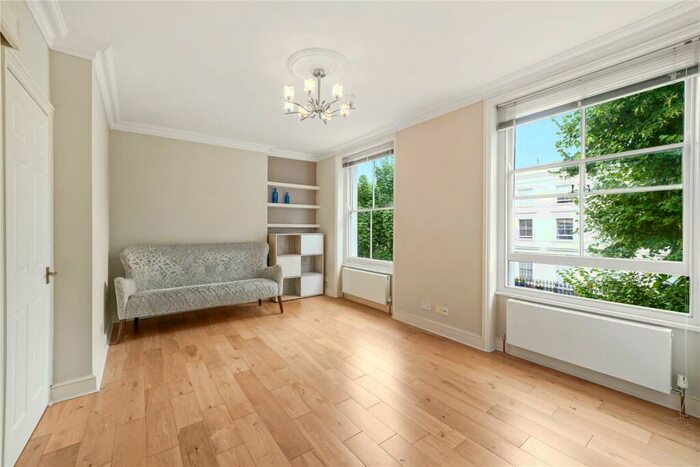 2 Bedroom Flat To Rent In Belgrave Gardens, St John's Wood, NW8