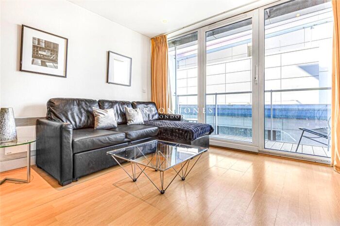 1 Bedroom Apartment To Rent In Warwick Building, Queenstown Road, London, SW11