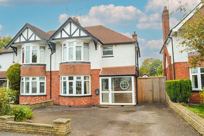 3 Bedroom Semi-detached House For Sale In Shanklin Drive, South Knighton, Leicester, LE2