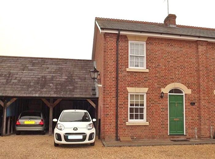 2 Bedroom Terraced House To Rent In White Lion Court, Hadleigh, IP7