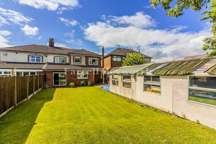 5 Bedroom House For Sale In St Heliers Place, Barton, Preston, PR3