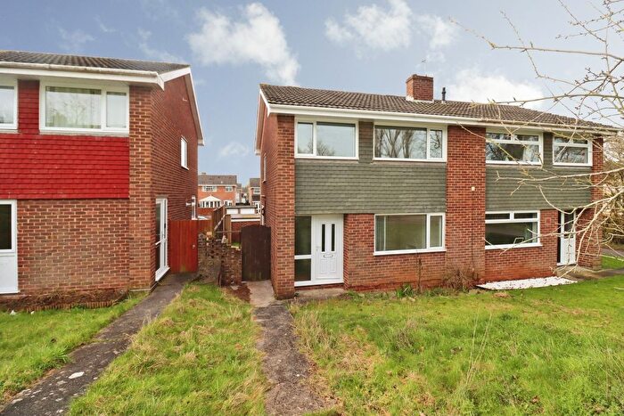 3 Bedroom Semi Detached House For Sale In Finch Road, Chipping Sodbury, Bristol, BS37