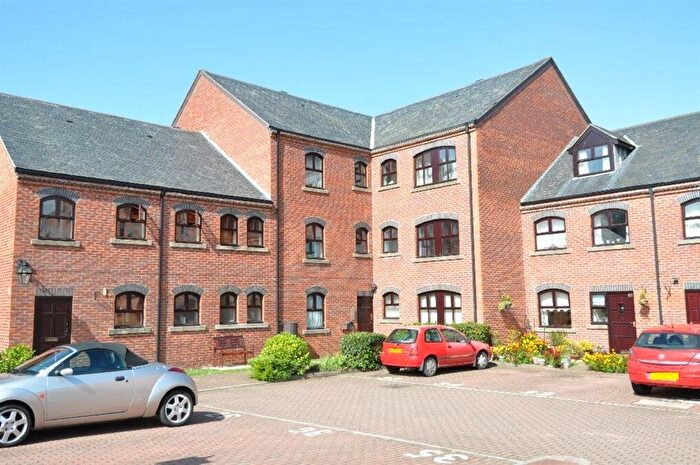 2 Bedroom Penthouse To Rent In Telfords Quay, South Pier Road, CH65
