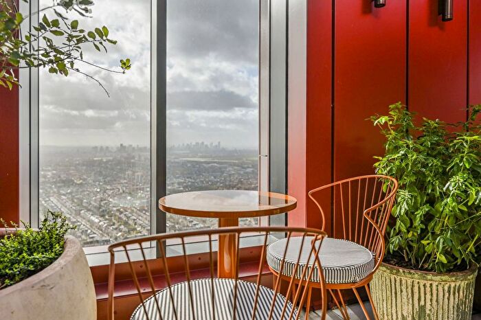 1 Bedroom Flat To Rent In Selbourne Road, Walthamstow, E17