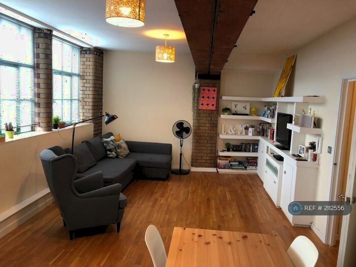 2 Bedroom Flat To Rent In Redcliffe Street, Bristol, BS1