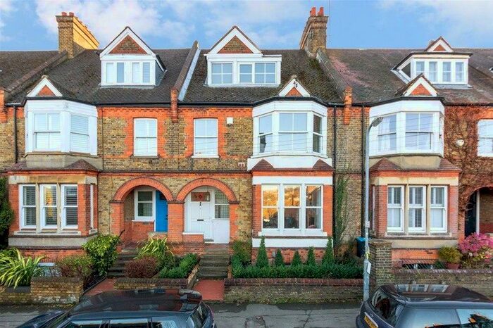 5 Bedroom House To Rent In Charles Street, Berkhamsted, HP4