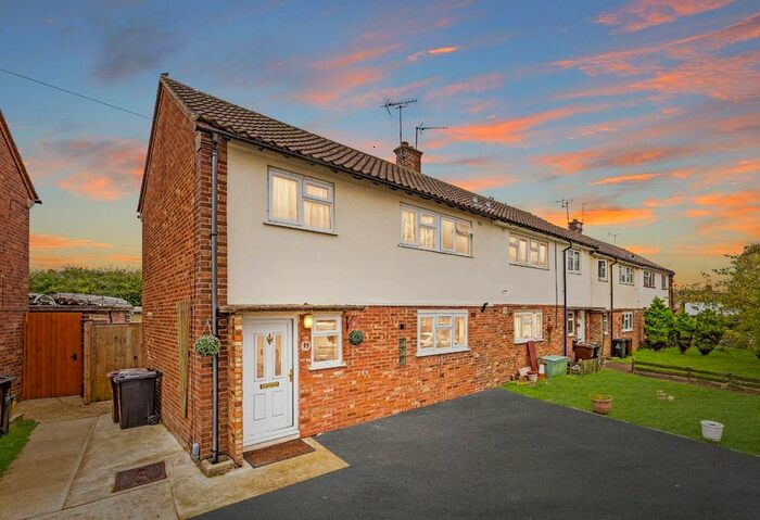 3 Bedroom End Of Terrace House To Rent In Sycamore Road, Colchester CO4