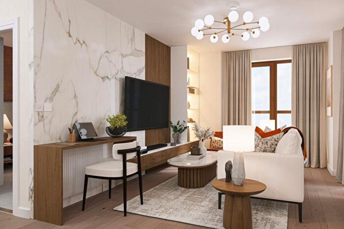 2 Bedroom Apartment For Sale In - Ilderton Road, London, SE15