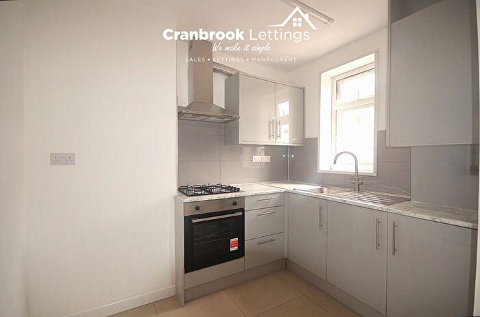 3 Bedroom Terraced House To Rent In Ranelagh Road, E6