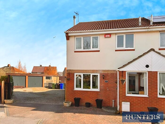 3 Bedroom Semi-Detached House For Sale In Sheldrake Close, Filey, YO14