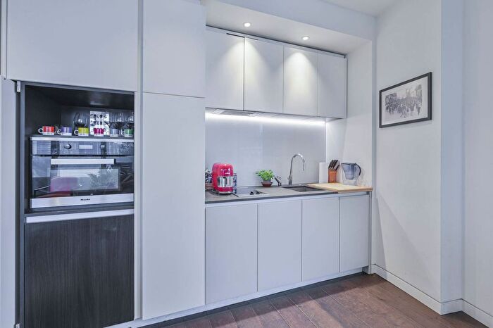 1 Bedroom Flat For Sale In Riverwalk, Westminster, London, SW1P