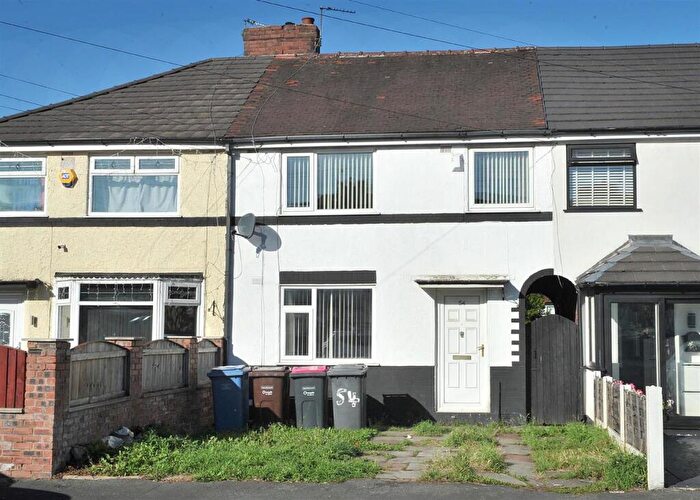3 Bedroom Town House For Sale In Ferry Road, Irlam, M44