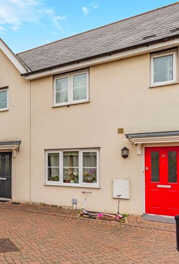 1 Bedroom Mews To Rent In Charles Church Walk, Ilford, IG1