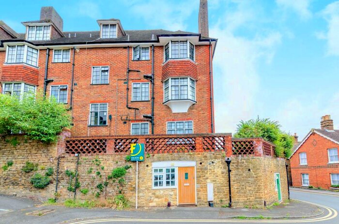 Studio To Rent In Millmead Terrace, Guildford, GU2