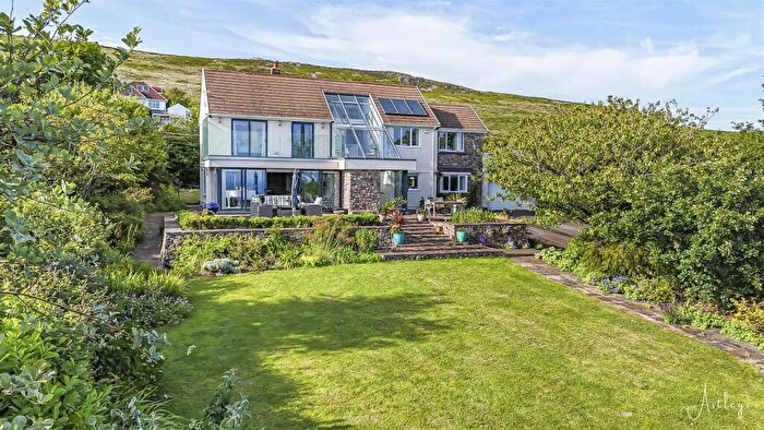 4 Bedroom Detached House For Sale In Nicholaston, Penmaen, Swansea, SA3