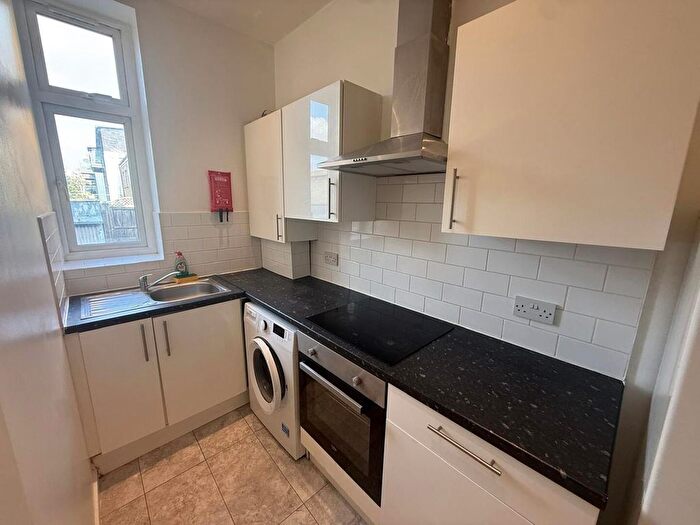 1 Bedroom Flat To Rent In Seven Sisters Road, London, N4
