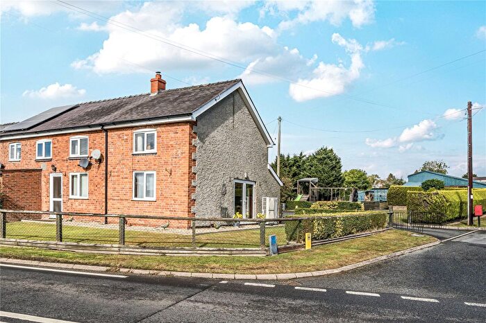 4 Bedroom Semi-Detached House For Sale In Llanddewi, Llandrindod Wells, Powys, LD1