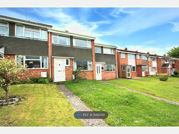 3 Bedroom Terraced House To Rent In Windrush, Highworth, Swindon, SN6