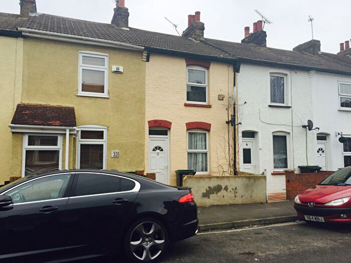 2 Bedroom Terraced House To Rent In Seymour Road, Gravesend, DA11
