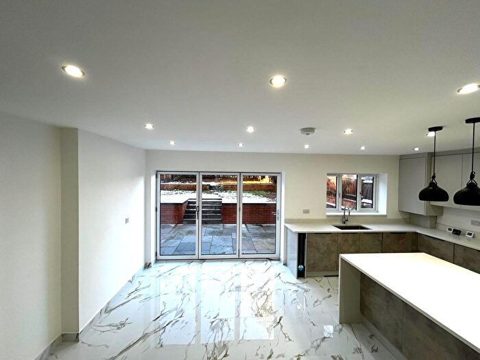 5 Bedroom Detached House For Sale In Hamstead Hill, Birmingham, B20