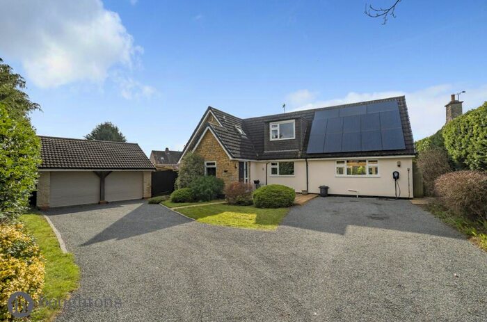 5 Bedroom Detached House For Sale In Broad Lane, Evenley, NN13