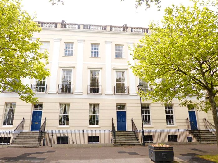 3 Bedroom Flat To Rent In The Broad Walk, Imperial Square, Cheltenham, GL50