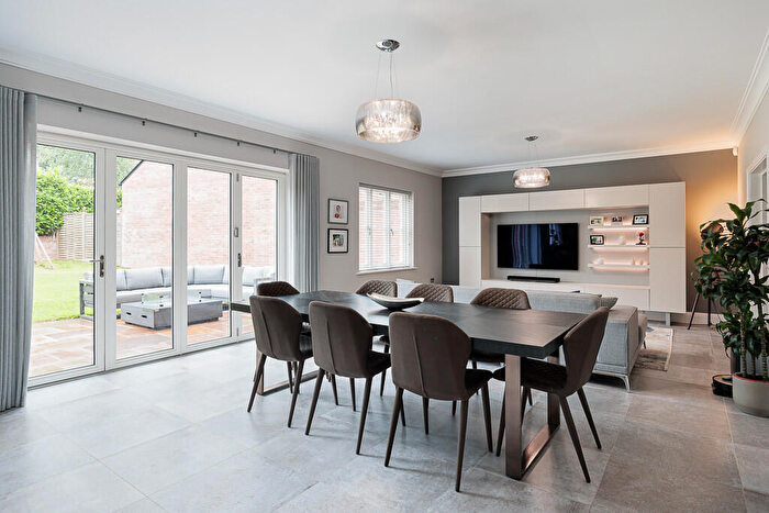 5 Bedroom Detached House To Rent In Churchill Avenue, Nether Alderley, SK10