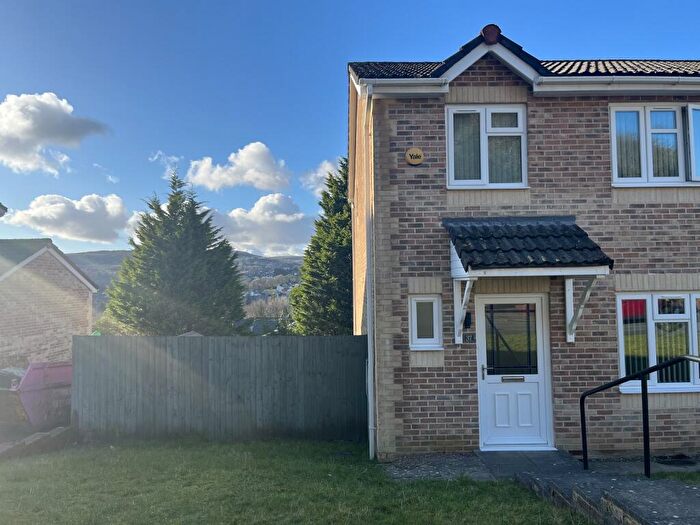 Semi-Detached House To Rent In Bryn Morgrug, Alltwen, Pontardawe, Swansea, City And County Of Swansea., SA8
