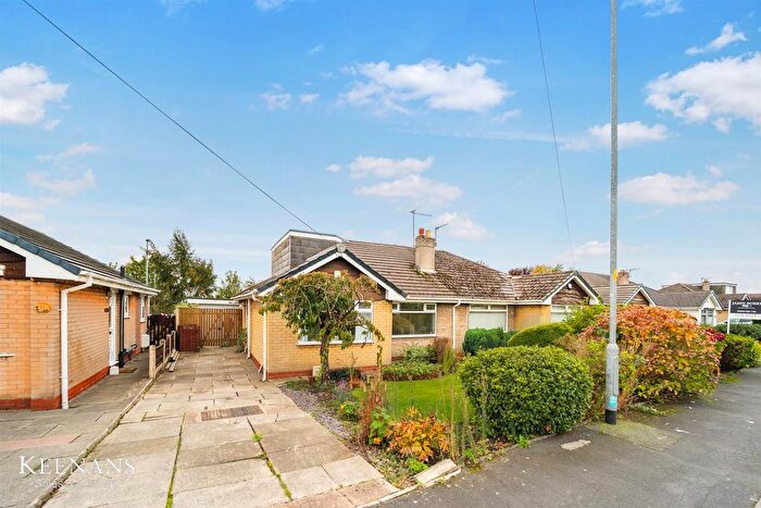 3 Bedroom Semi-Detached Bungalow For Sale In Gilda Road, Worsley, Manchester, M28