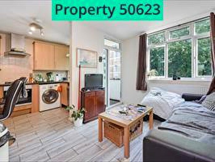 4 Bedroom Maisonette To Rent In Treves House, Vallance Road, London, E1