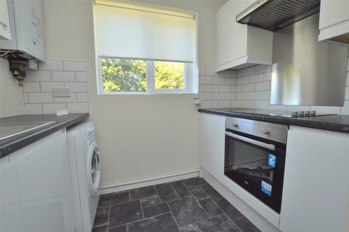 2 Bedroom Terraced House To Rent In Aveling Close, Purley, Surrey, CR8